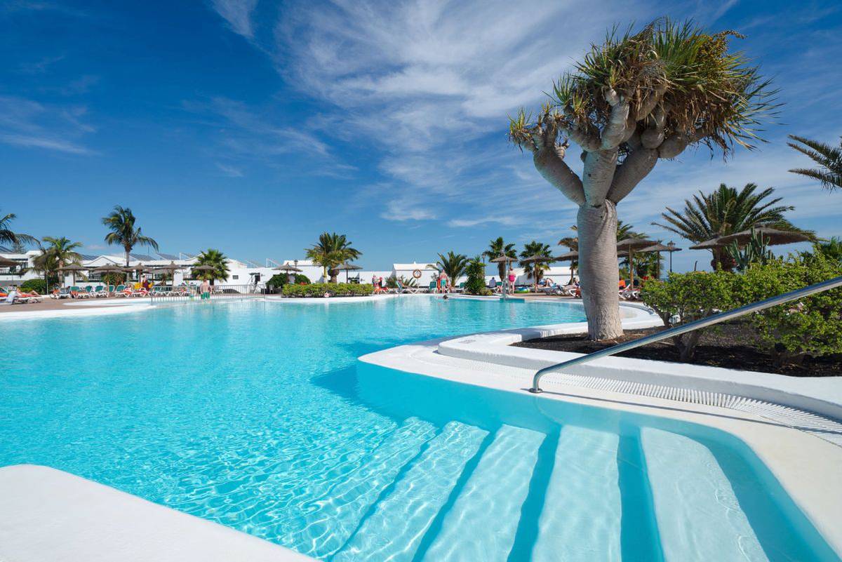 Schwimmbad Hotel ILUNION Costa Sal Lanzarote Puerto del Carmen
